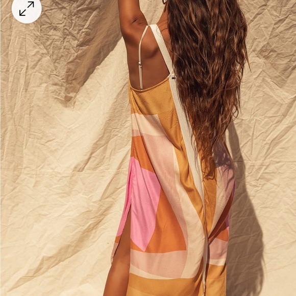 Brand new Lulus Miranda White Multi Geometric Print Midi Dress (O”Neill). - Picture 3 of 9